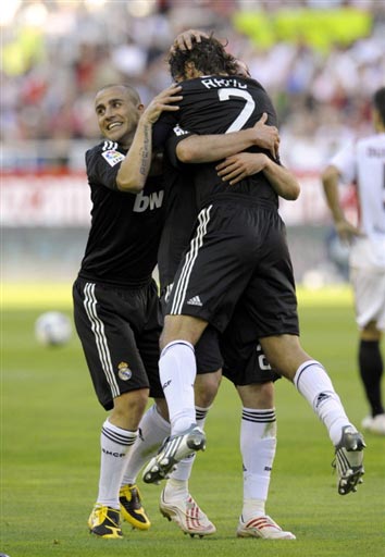 打破队内薪 打破队内薪