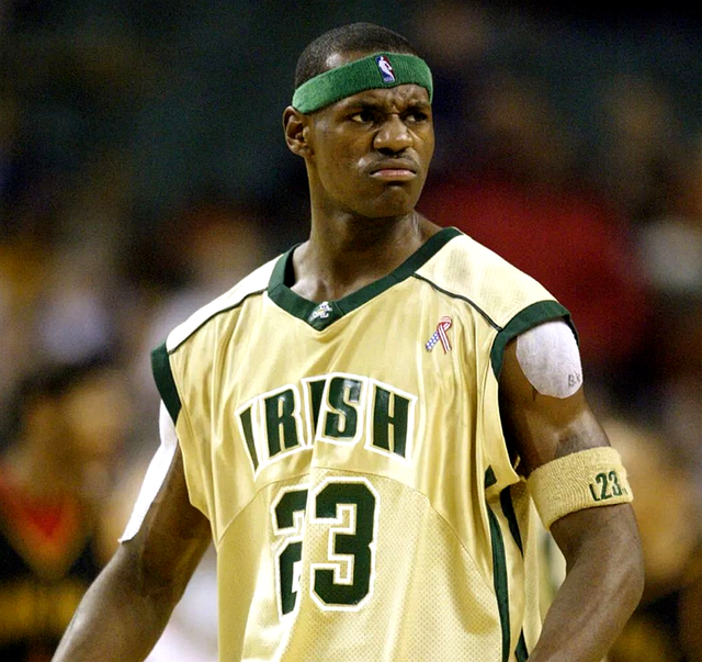 身后追兵 身后追兵